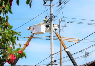 電柱から電気を引く費用